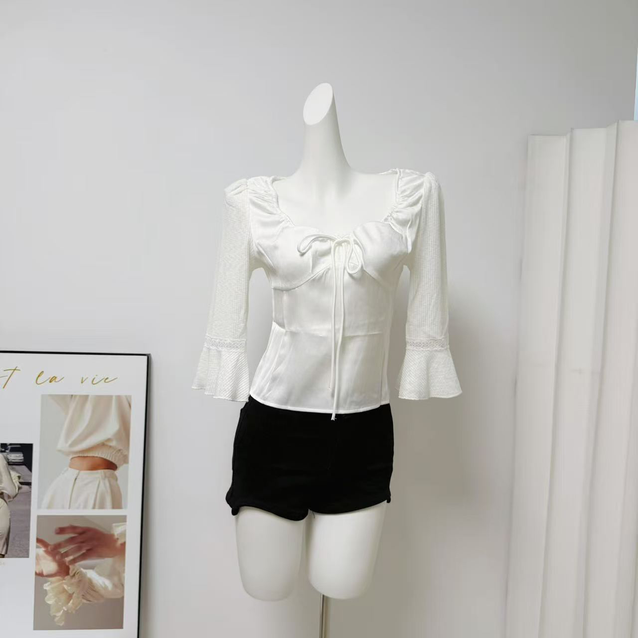 Jiang Wen Lilis Vintage Satin Large Round Neck Pleated Top Women Elegant Commute Chic Shirt