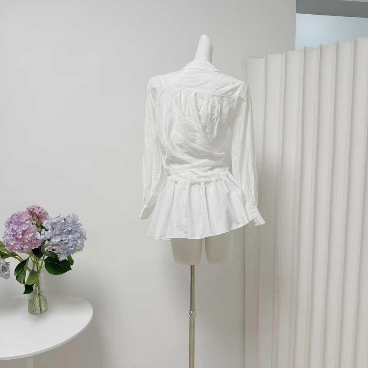 Minimalist Soft Loose V-Neck Shirt Top - Image 5